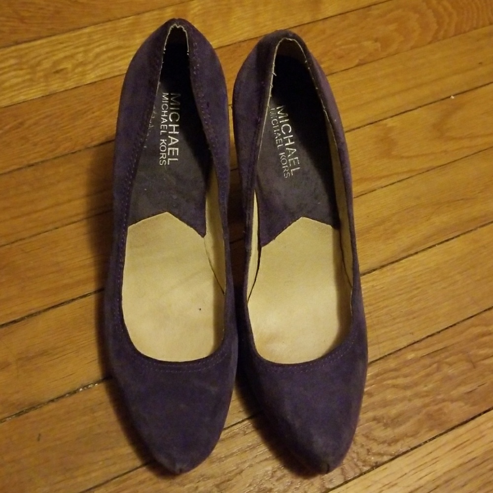 Michael Kors Purple Suede Pumps